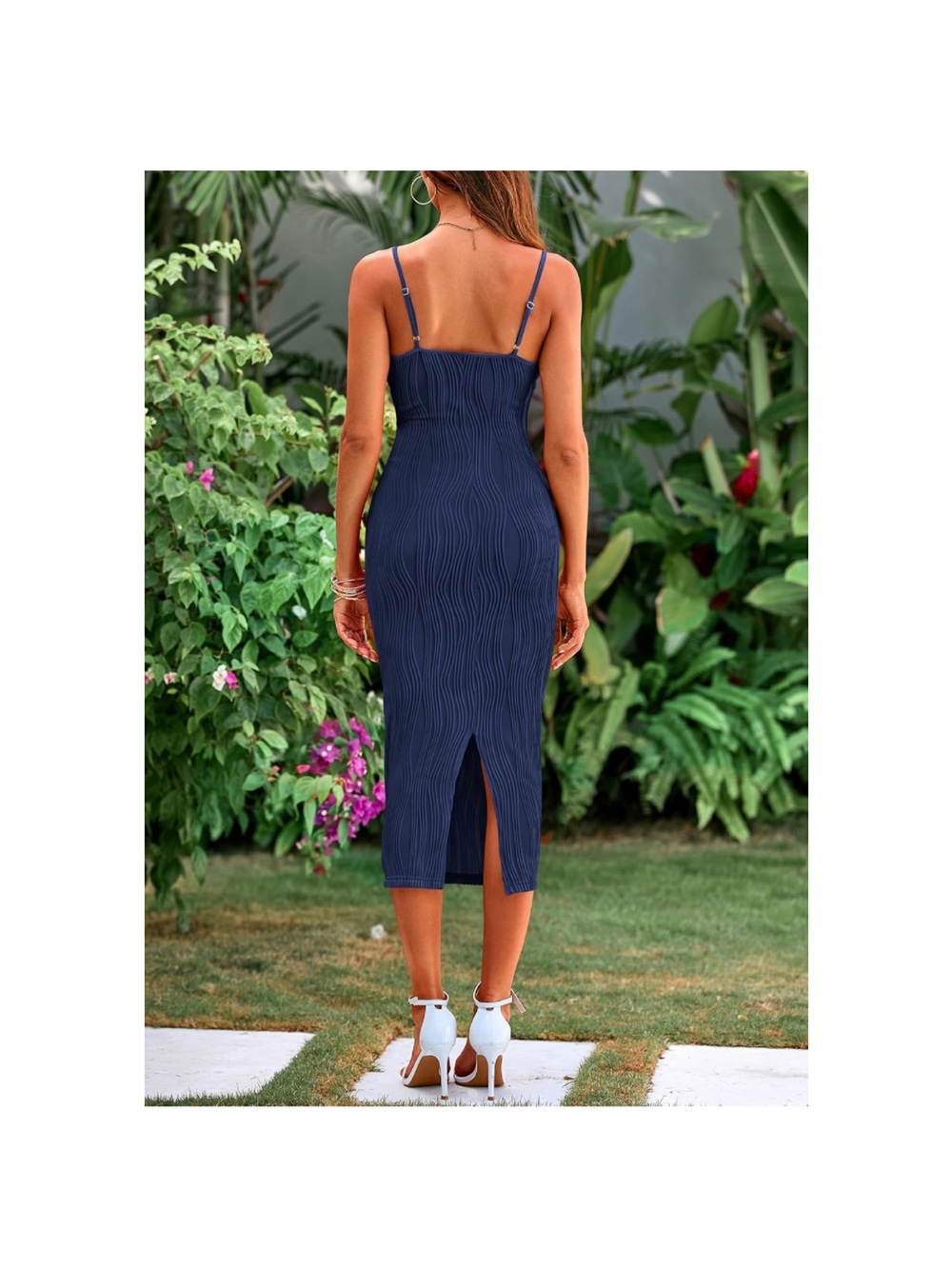 Elegant Navy Midi Bodycon Dress with Textured Wave Detail - Picture 2 of 9